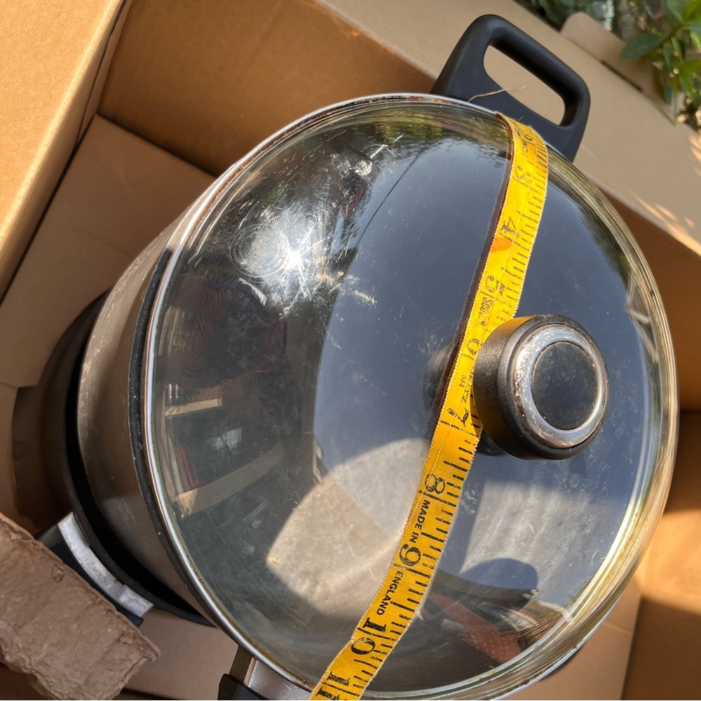 Black Anolon  Cooking Pot with Glass Lid